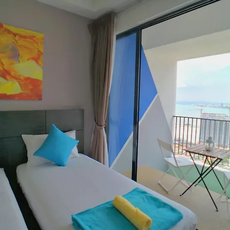 The Landmark Seaview Gurney George Town Room photo