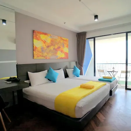 The Landmark Seaview Gurney George Town Exterior photo