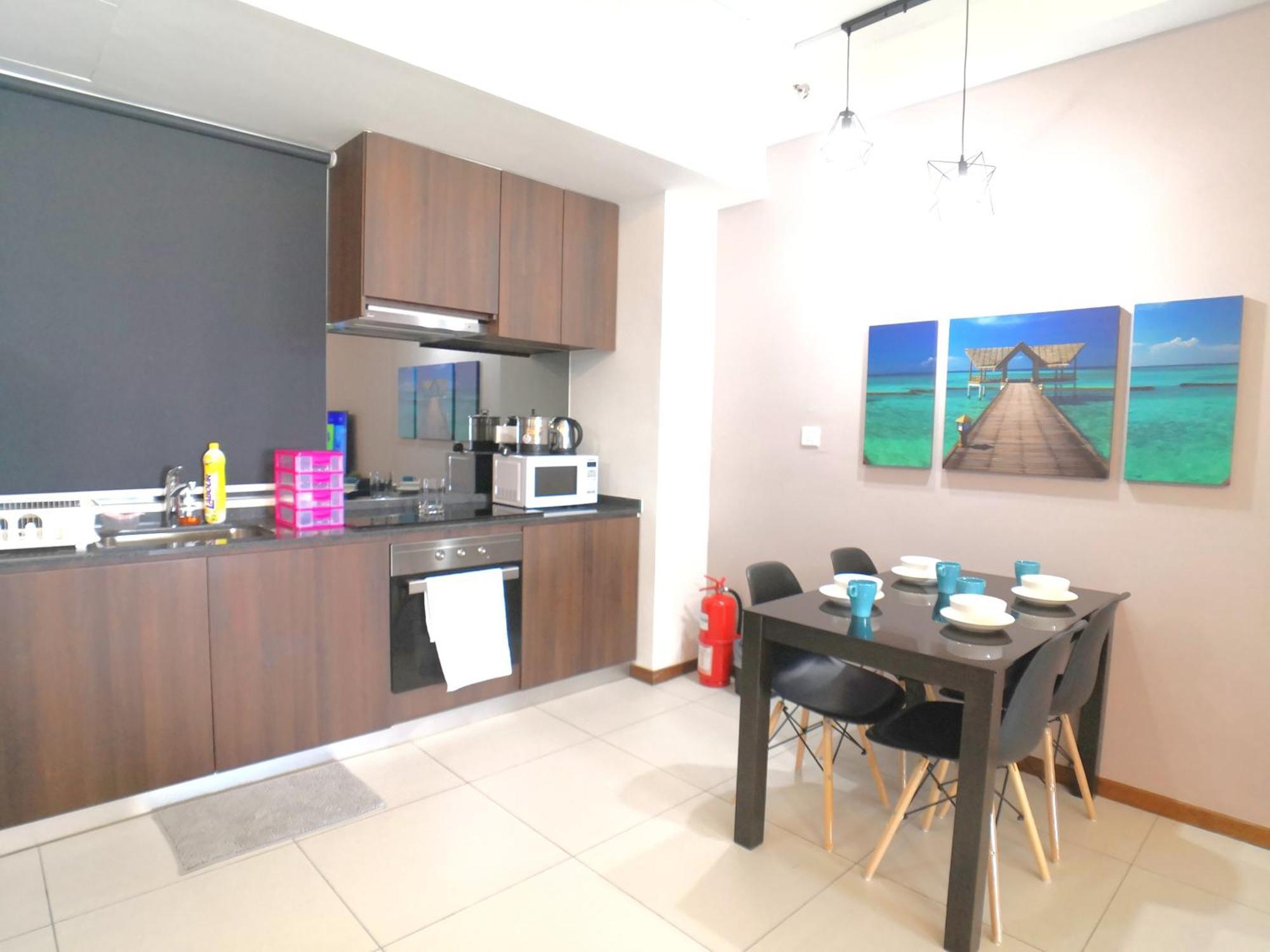 Apartment The Landmark Seaview Gurney George Town