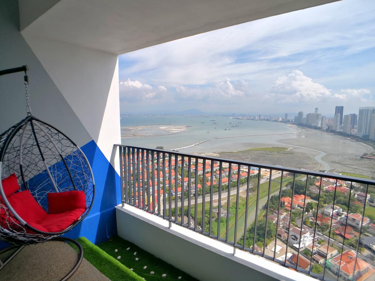 The Landmark Seaview Gurney Apartment