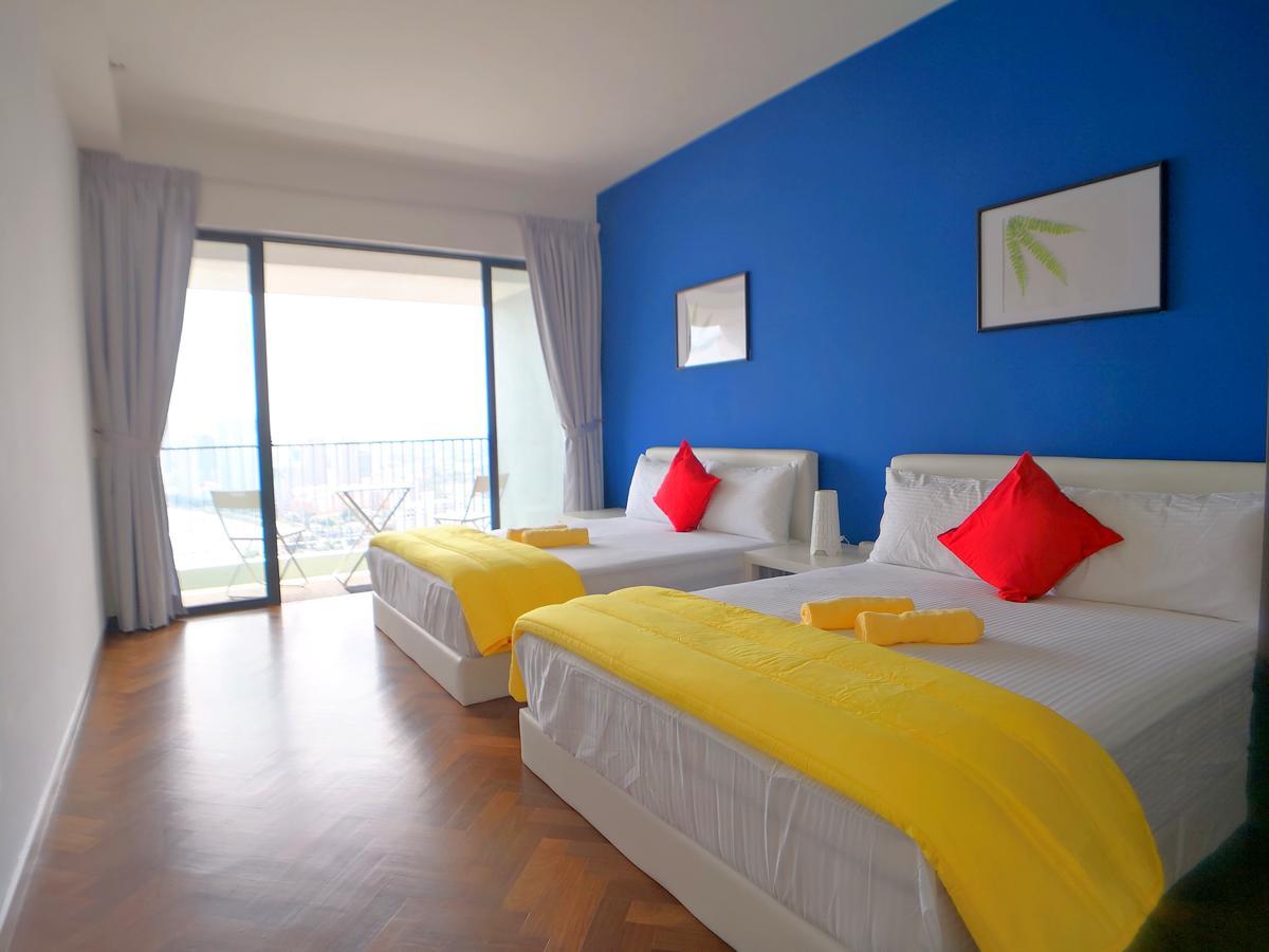 The Landmark Seaview Gurney Apartment