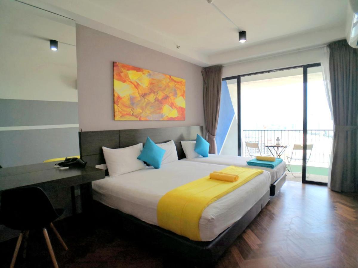 Apartment The Landmark Seaview Gurney George Town